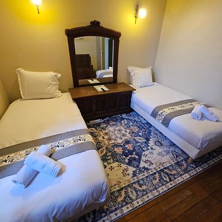 Chambre D'Hote Maison Vaquier 3 Yenne Bagian luar foto